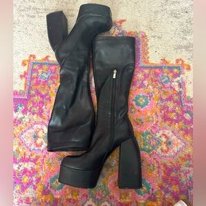Platform knees high boots